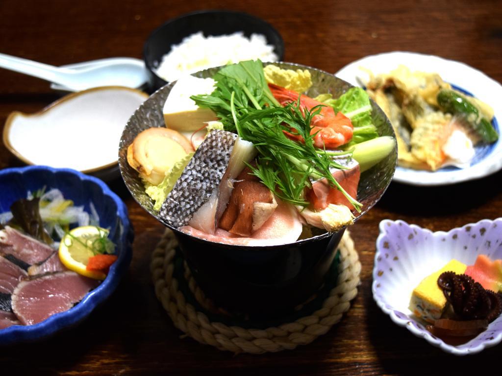 Yamabe Hotel Tenri Buitenkant foto