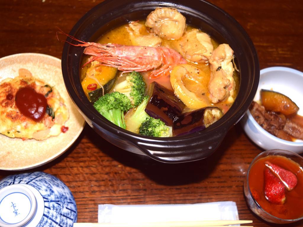 Yamabe Hotel Tenri Buitenkant foto